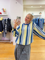 Funky zebra sweater blue