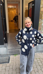 Polka sweat + scarf