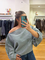 Checkerd blouse