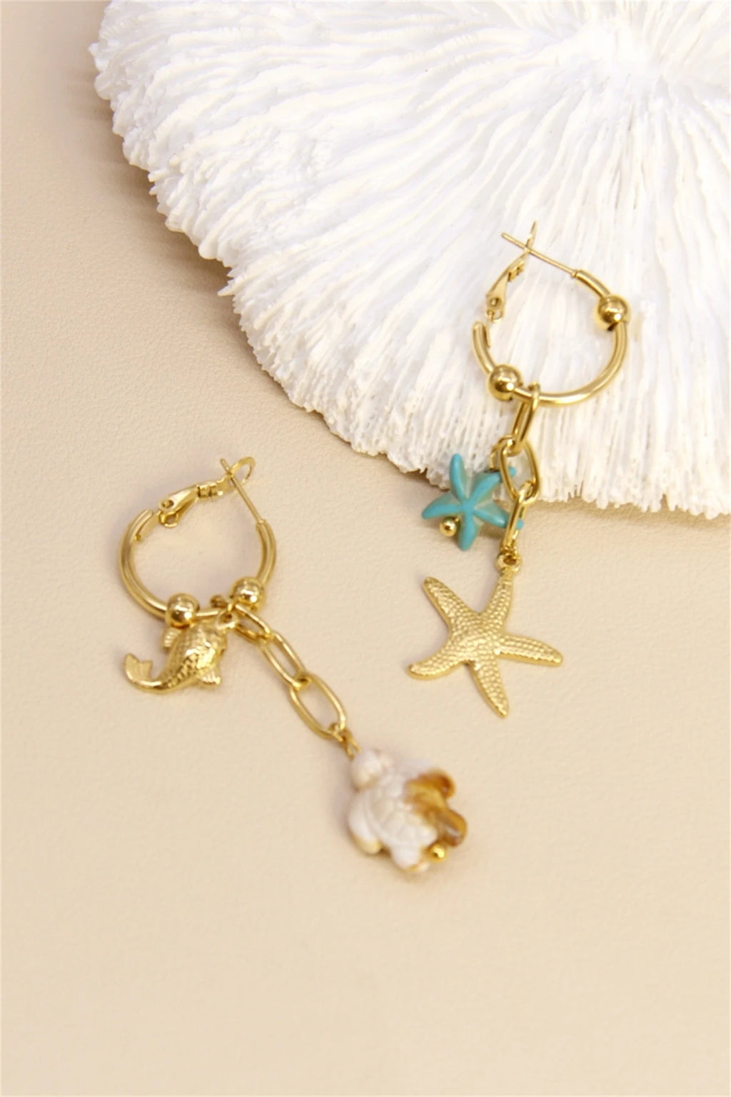 Turtle earrings