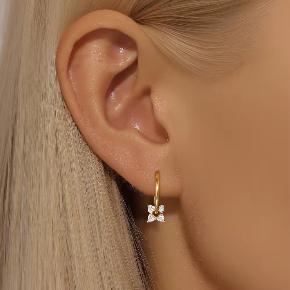 White zircon