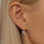 White zircon