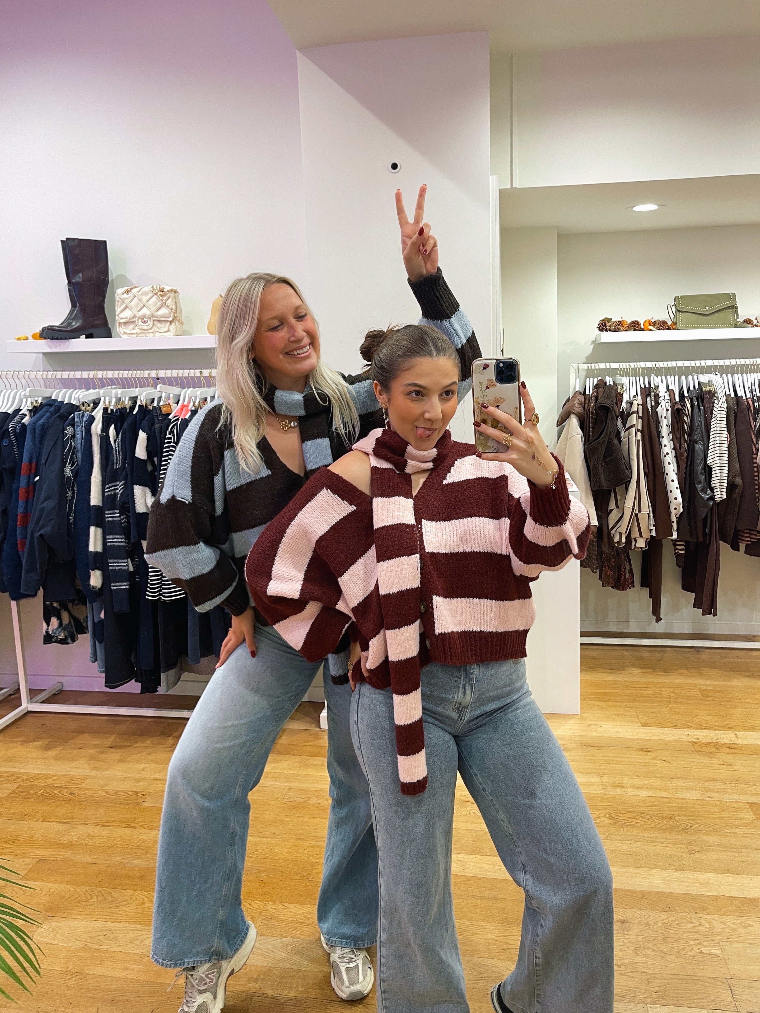 Cardigan + scarf blue