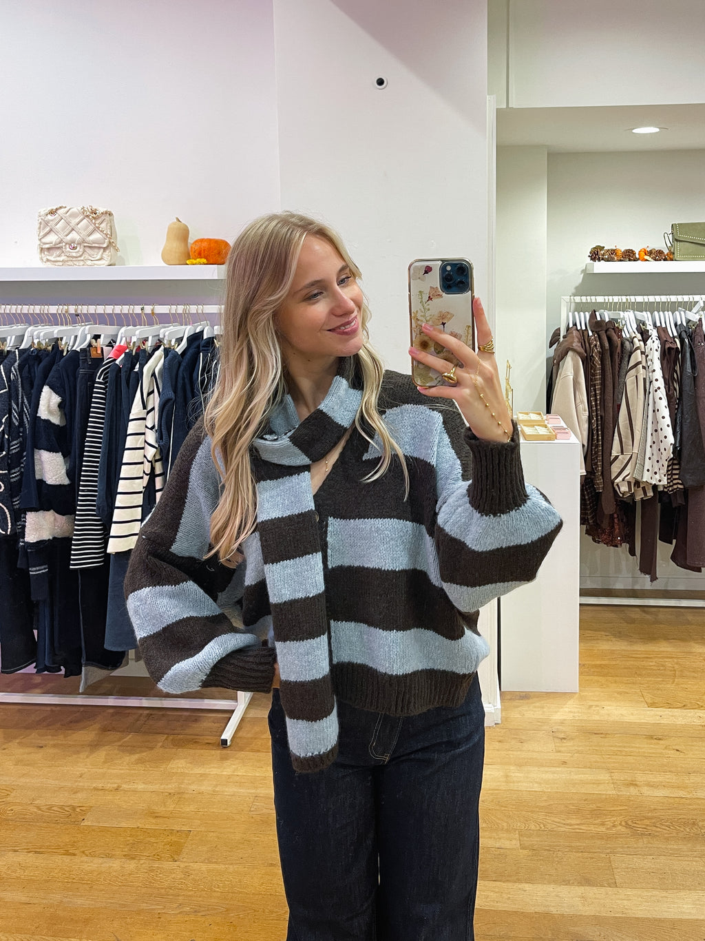 Cardigan + scarf blue