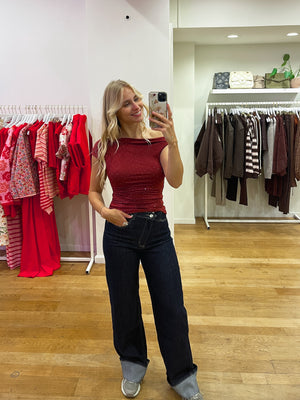 Bordeaux glitter top