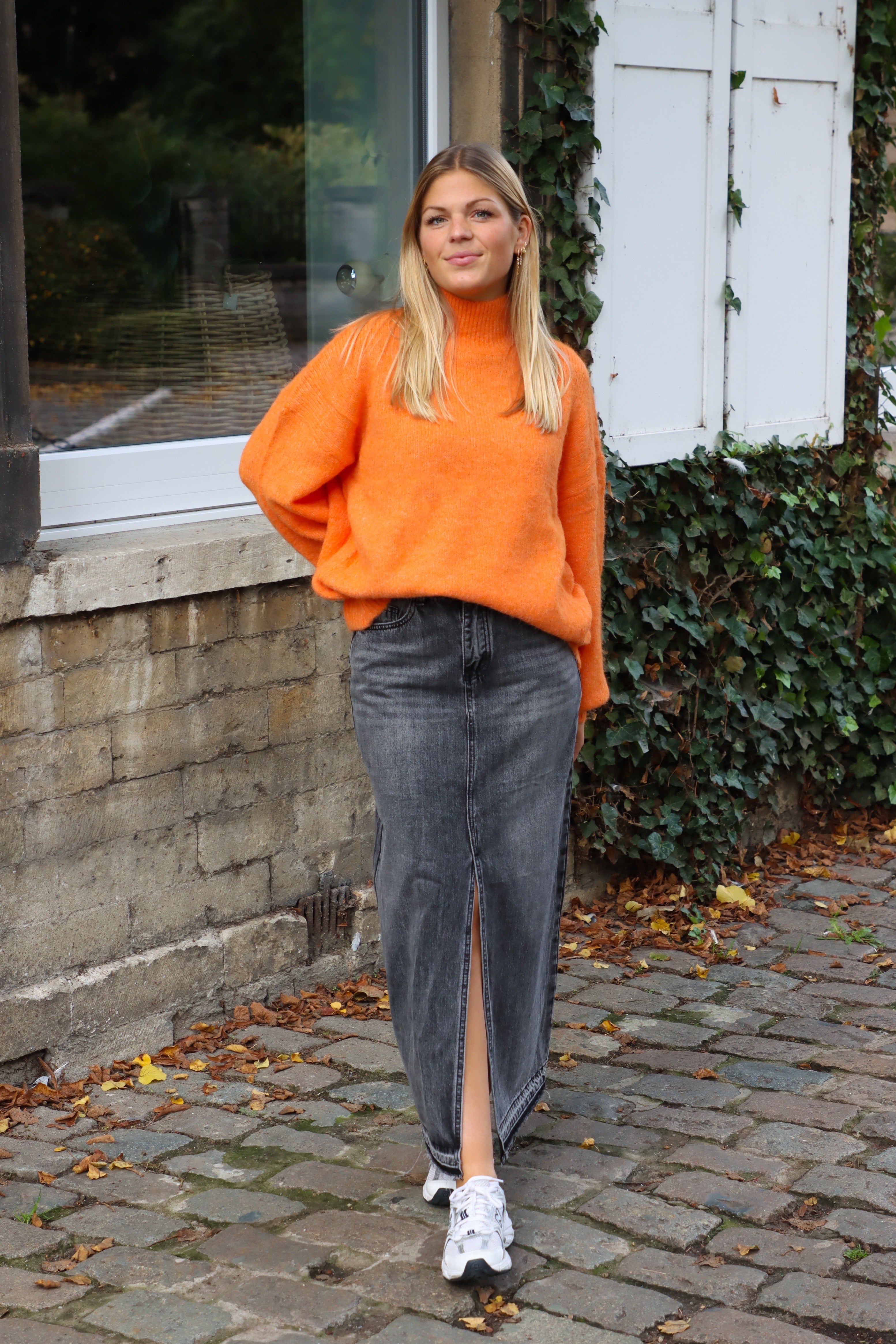 Sweater orange