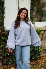 Embroidery sweater grey