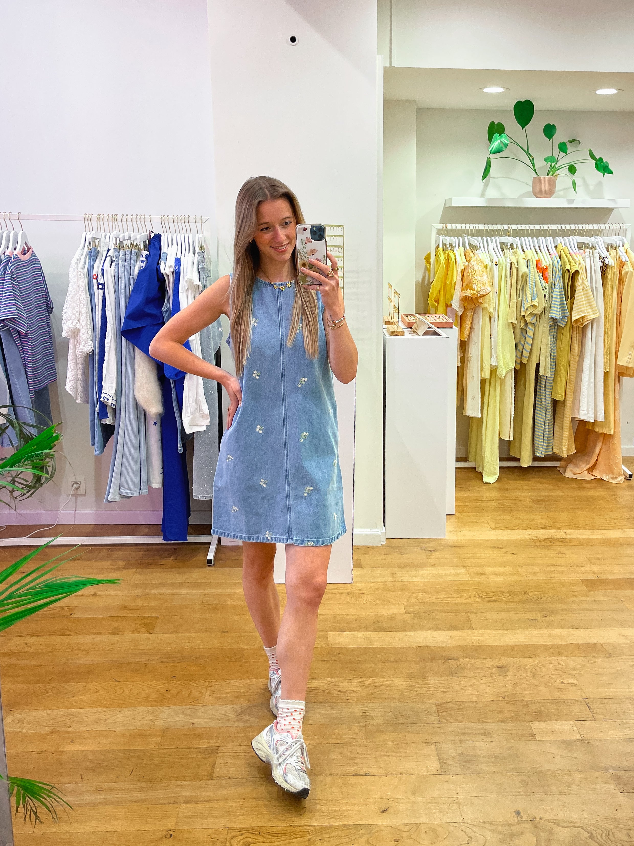 Jeans dress flowers