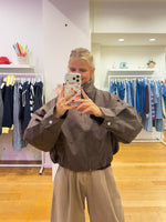 Brown bomber