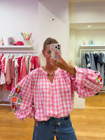 Pink embroidery blouse