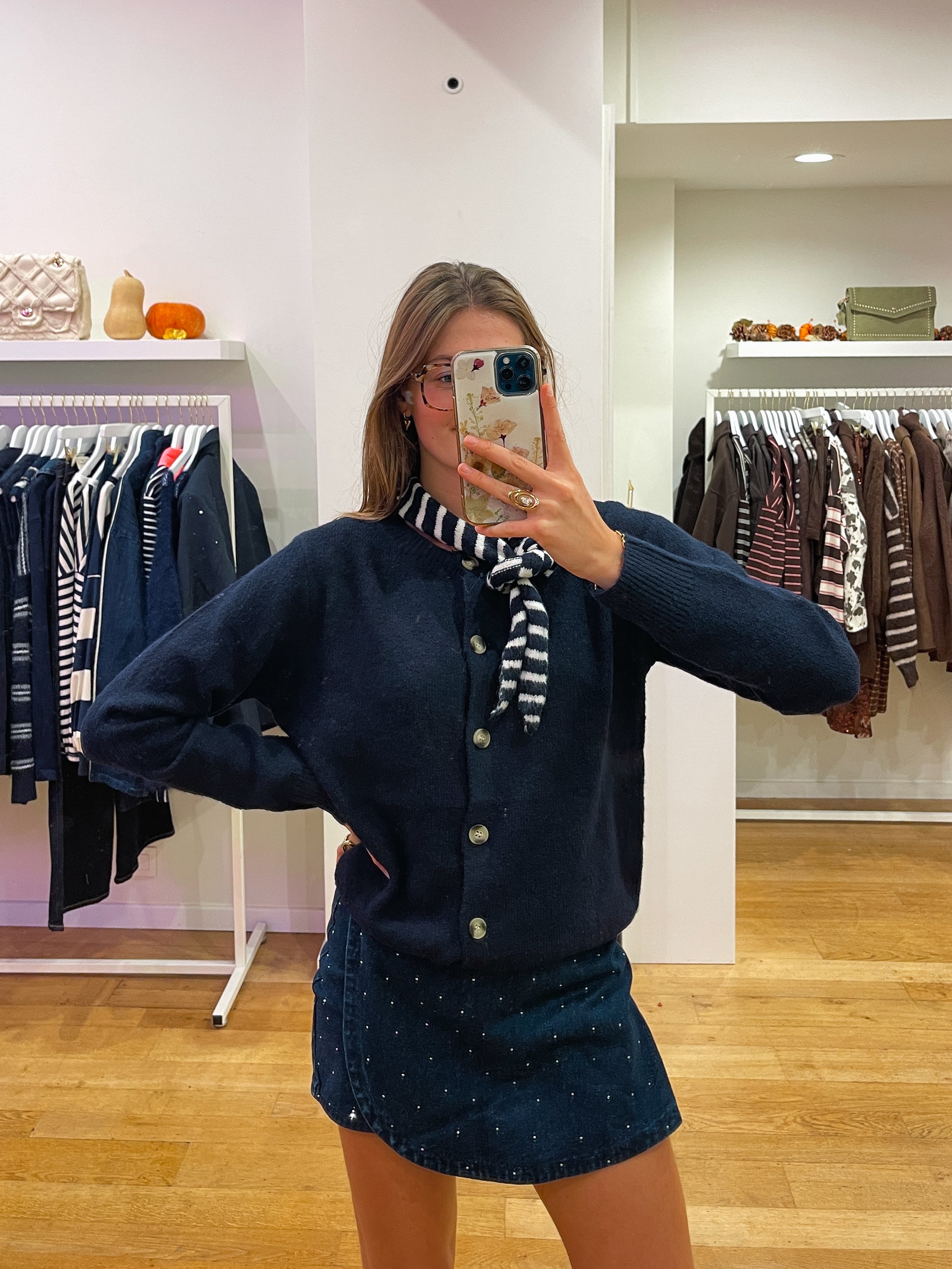 Button cardigan + striped scarf navy