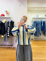 Funky zebra sweater blue