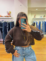 Brown & blue details