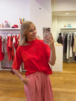Halter tee red