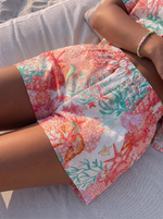 Beach set coral