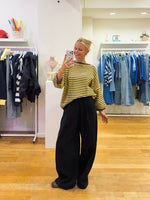 Azara sweat