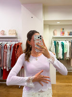 Pretty lila lace top