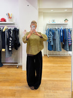 Azara sweat