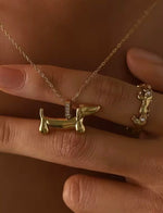 Teckel necklace