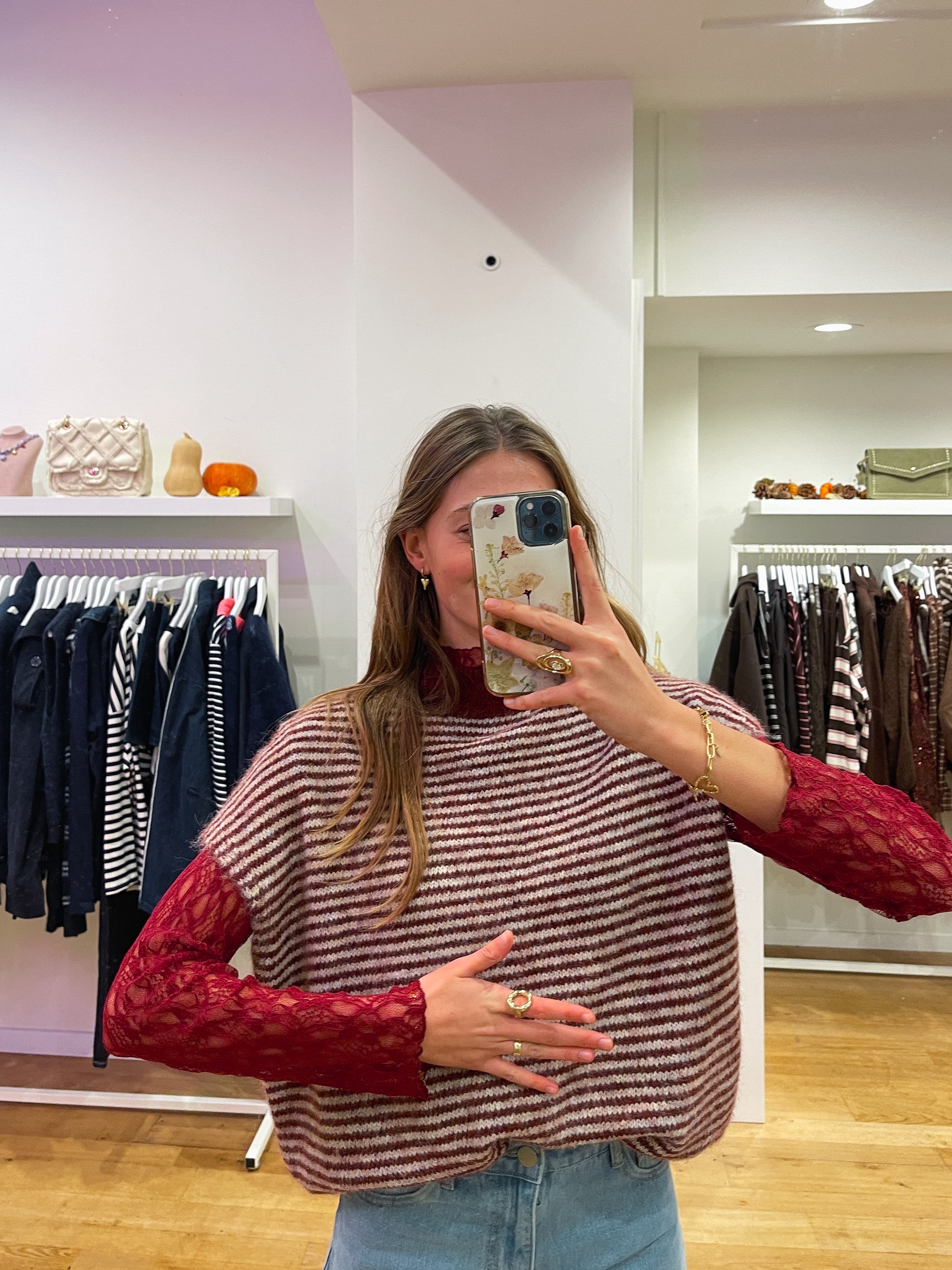 Lace + striped debardeur bordeaux