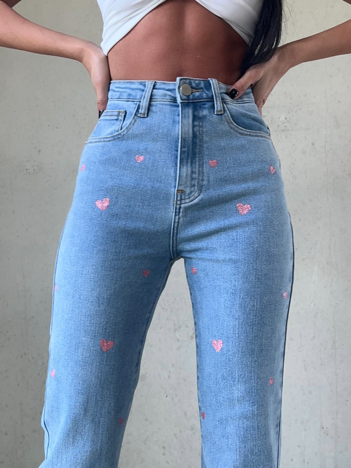 Jeans pink hearts