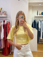 Slim waist tee yellow