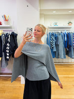 Kiani top grey