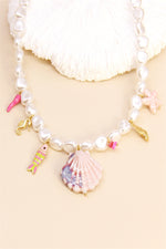 Funky shell necklace