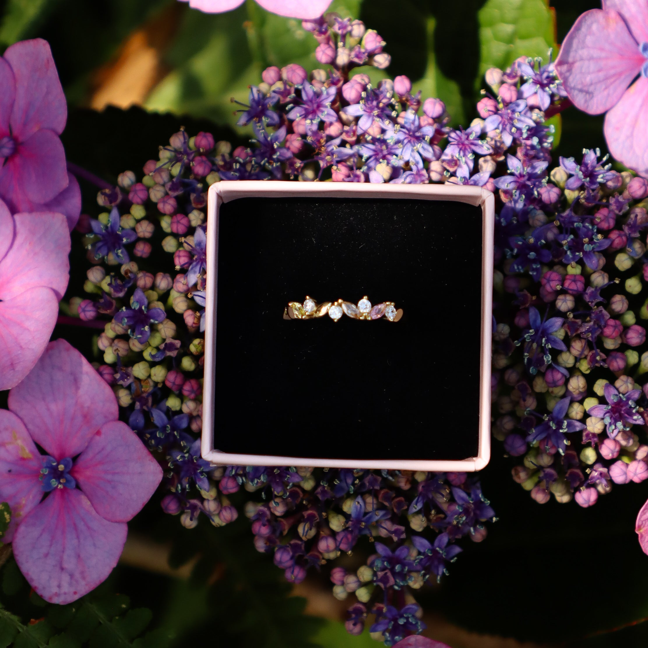 Pastel row ring