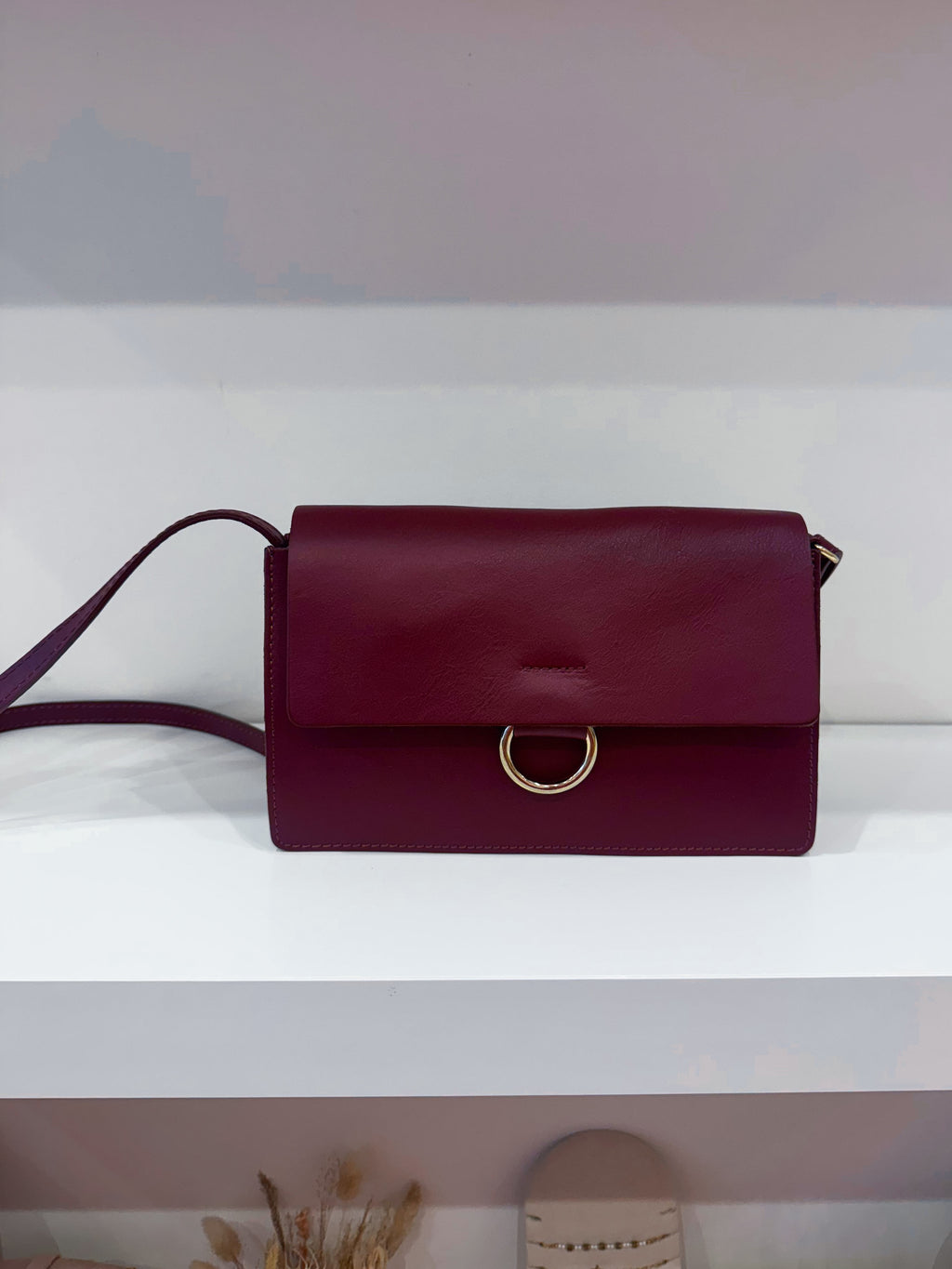 Bordeaux leather bag