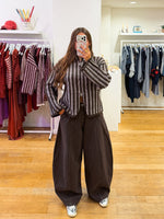 Brown balloon jeans