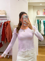 Pretty lila lace top