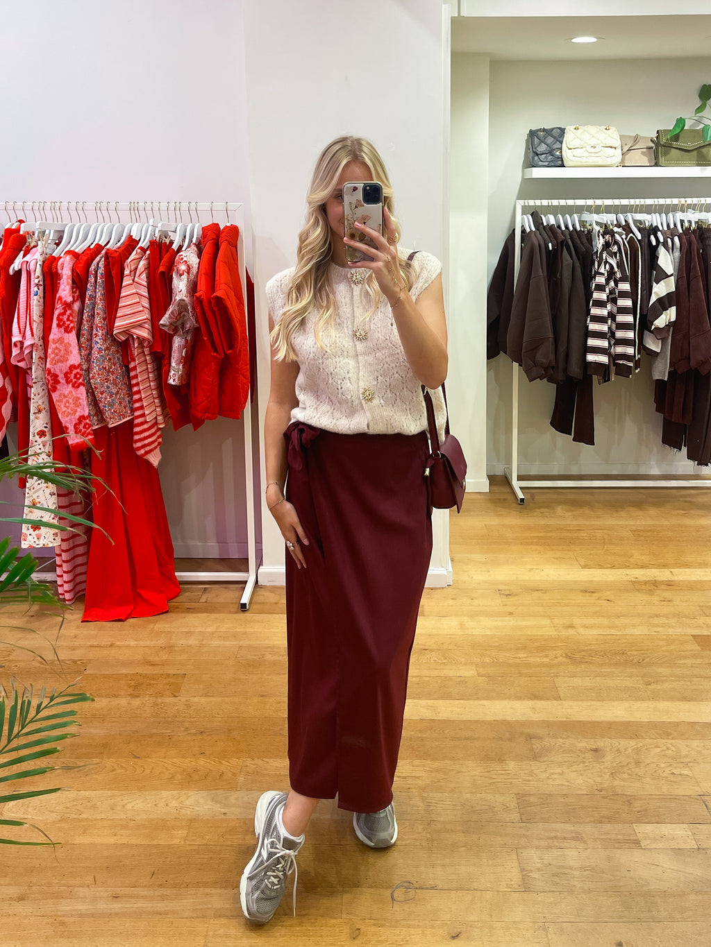 Bordeaux long skirt