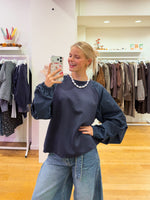 Simple sweat special sleeves