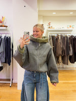 Autum bomber