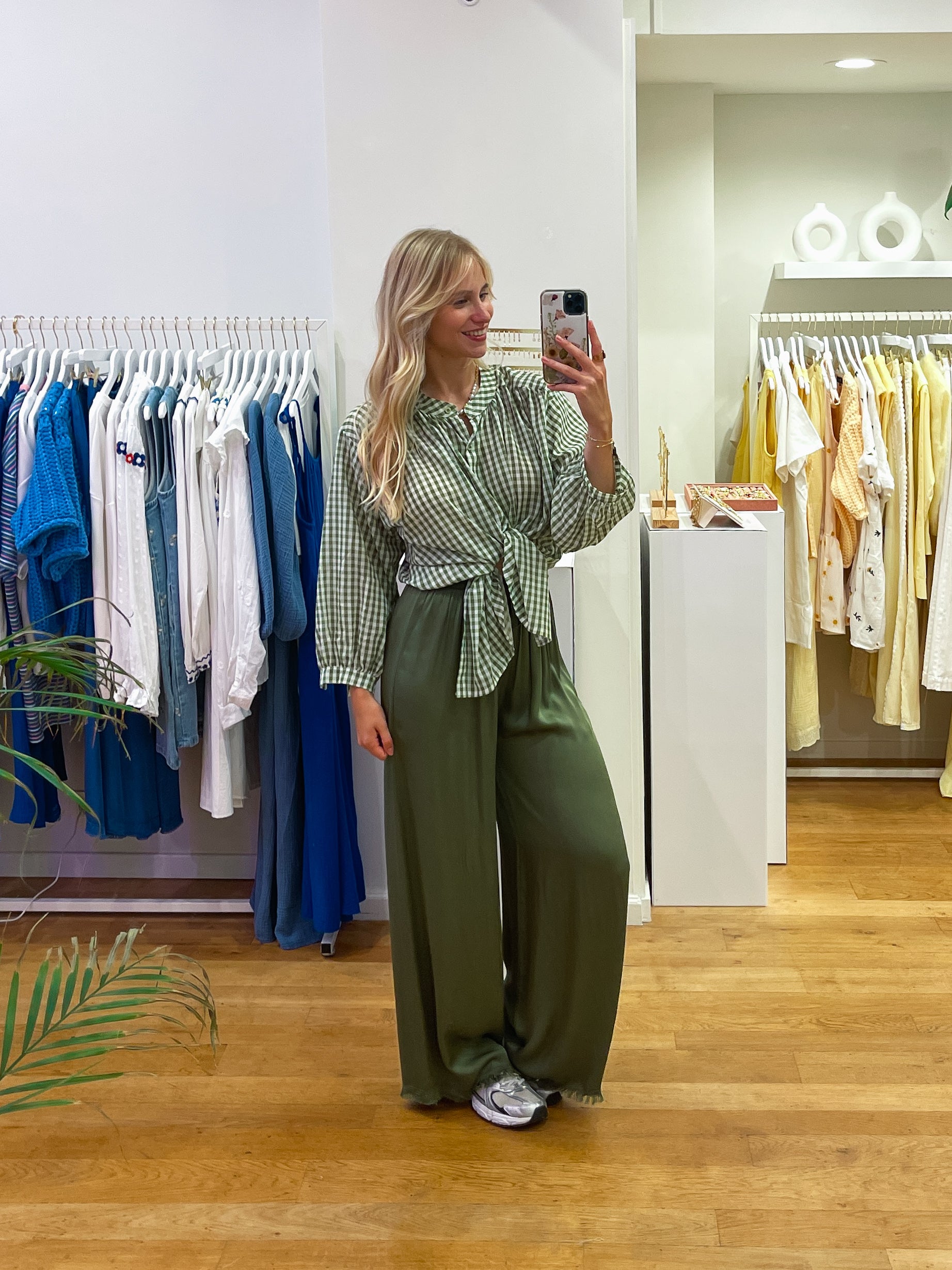 Satin pants kaki