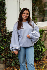 Embroidery sweater grey