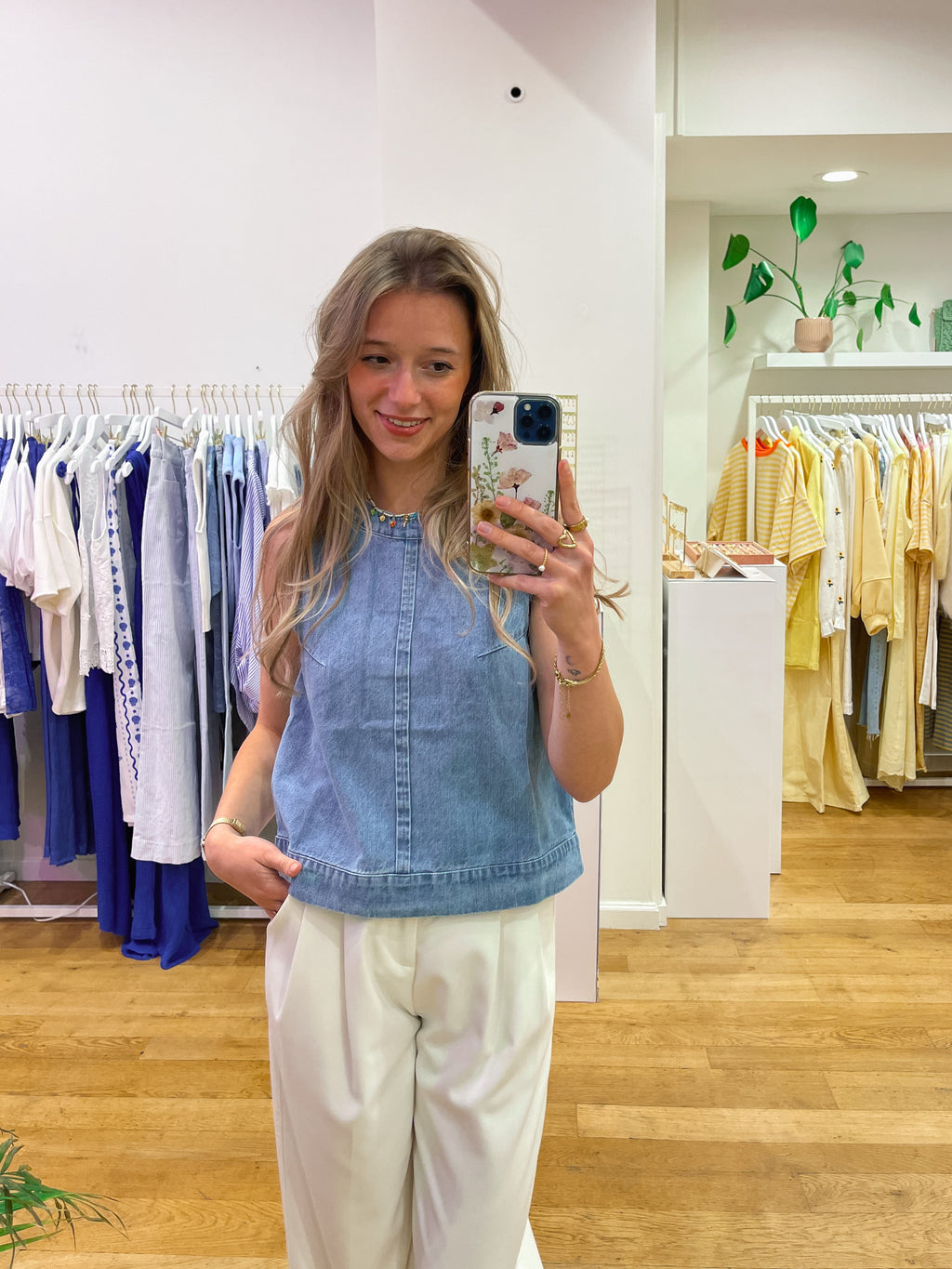 Jeans top