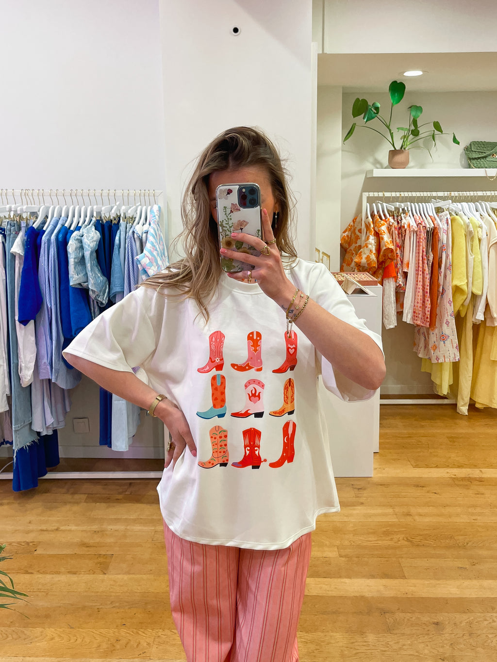 Cowboy boots tee
