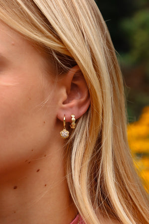 Vintage flower earrings