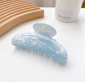 Hairclip blue