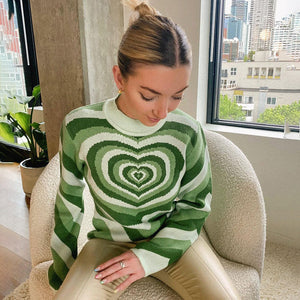 Heart sweater green