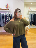 Top & sweater kaki