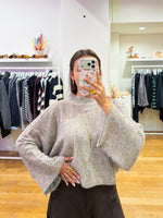 Pretty sweater beige