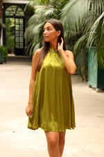 Halter dress pistache