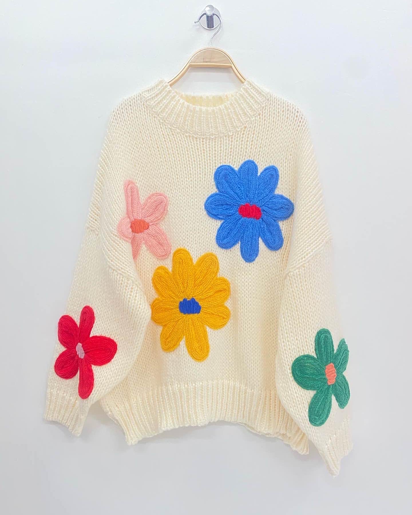 Flower cardigan + flower sweater s/m